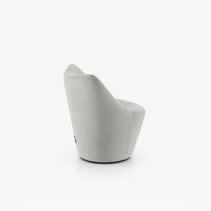 Anda Armchair