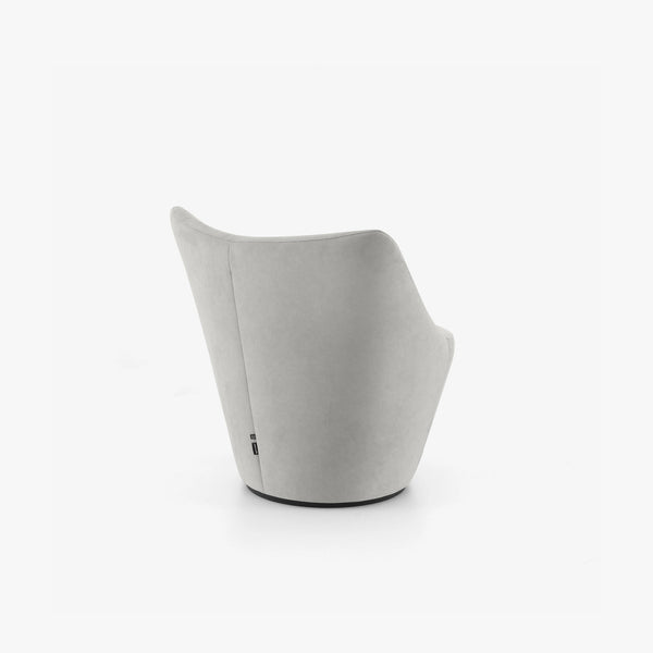 Anda Armchair