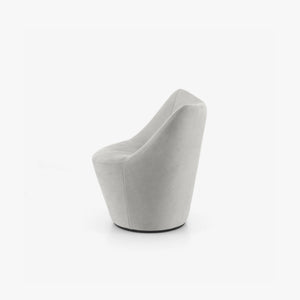 Anda Armchair